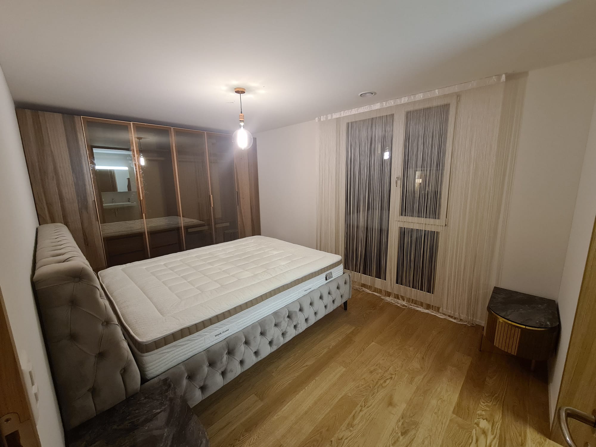 Enis Bey İsviçre Medusa Home