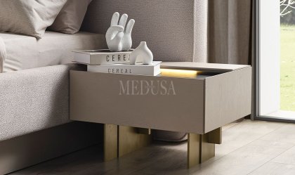 Medusa Home - Frida Komodin