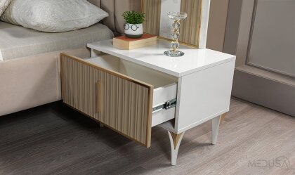 Medusa Home - Luna Forte Komodin