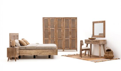 Medusa Home - Marrakech Ahşap Yatak Odası