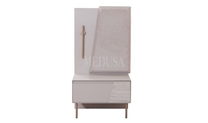 Medusa Home - Rams Komodin
