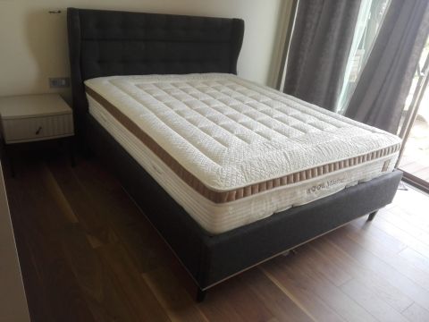  - Zarına Stryova